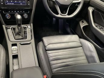 VOLKSWAGEN PASSAT 1.5 TSI EVO SEL Estate 5dr Petrol DSG Euro 6 (s/s) (150 ps)