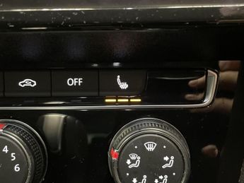 VOLKSWAGEN PASSAT 1.5 TSI EVO SEL Estate 5dr Petrol DSG Euro 6 (s/s) (150 ps)