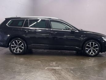 VOLKSWAGEN PASSAT 1.5 TSI EVO SEL Estate 5dr Petrol DSG Euro 6 (s/s) (150 ps)