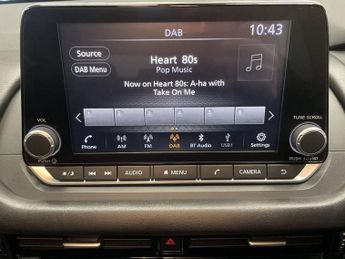 NISSAN QASHQAI 1.3 DIG-T MHEV Acenta Premium SUV 5dr Petrol Hybrid XTRON Euro 6