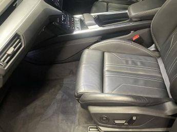 AUDI E-TRON 55 S line Sportback 5dr Electric Auto quattro 95kWh (11kW Charge