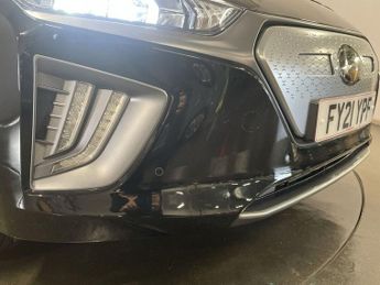 HYUNDAI IONIQ 38.3kWh Premium SE Hatchback 5dr Electric Auto (136 ps)