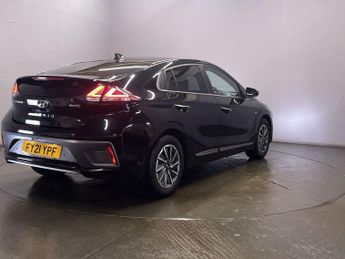 HYUNDAI IONIQ 38.3kWh Premium SE Hatchback 5dr Electric Auto (136 ps)