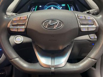 HYUNDAI IONIQ 38.3kWh Premium SE Hatchback 5dr Electric Auto (136 ps)