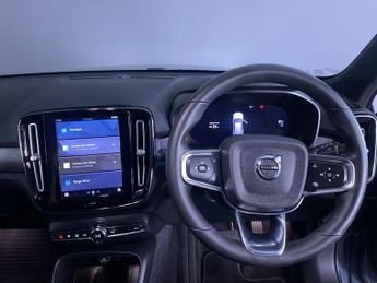 VOLVO XC40 Recharge 69kWh Core SUV 5dr Electric Auto (231 ps)