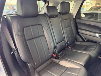LAND ROVER RANGE ROVER SPORT 3.0 SD V6 HSE Dynamic SUV 5dr Diesel Auto 4WD Euro 6 (s/s) (306 