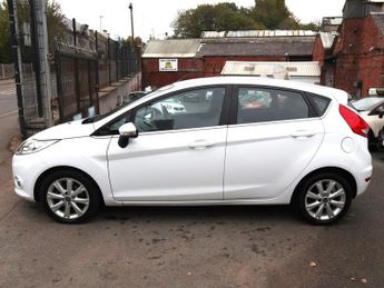 FORD FIESTA 1.4 Zetec Hatchback 5dr Petrol Automatic (154 g/km, 94 bhp)
