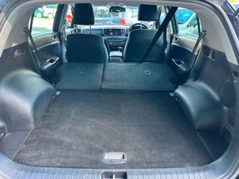 KIA SPORTAGE 1.6 CRDi MHEV 2 SUV 5dr Diesel Hybrid DCT Euro 6 (s/s) (134 bhp)