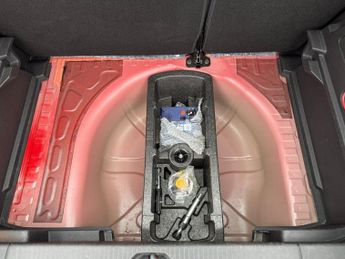 VAUXHALL CORSA 1.4i SE Hatchback 5dr Petrol Auto Euro 6 (90 ps)