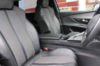 PEUGEOT 5008 1.5 BlueHDi Allure Premium SUV 5dr Diesel EAT Euro 6 (s/s) (130 