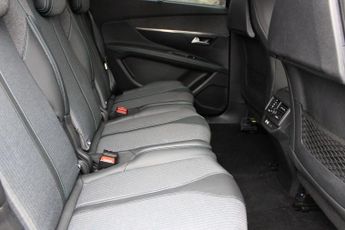 PEUGEOT 5008 1.5 BlueHDi Allure Premium SUV 5dr Diesel EAT Euro 6 (s/s) (130 