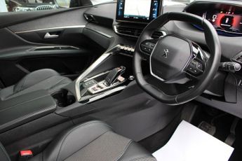 PEUGEOT 5008 1.5 BlueHDi Allure Premium SUV 5dr Diesel EAT Euro 6 (s/s) (130