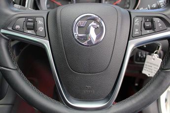 VAUXHALL ZAFIRA TOURER 1.6 CDTi ecoFLEX Elite MPV 5dr Diesel Manual Euro 6 (s/s) (136 p