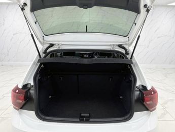 VOLKSWAGEN POLO 1.0 EVO Life Hatchback 5dr Petrol Manual Euro 6 (s/s) (80 ps)