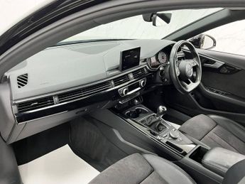 AUDI A4 2.0 TFSI 35 Black Edition Saloon 4dr Petrol Manual Euro 6 (s/s) 