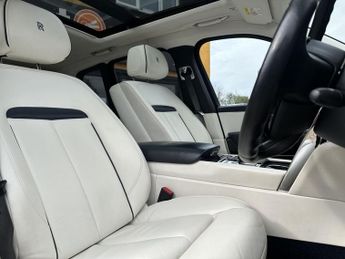 ROLLS-ROYCE CULLINAN 6.75 V12 SUV 5dr Petrol Auto 4WD Euro 6 (563 bhp)