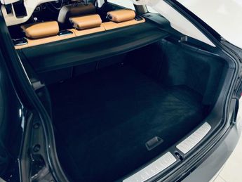 BMW 3 SERIES GRAN TURISMO 2.0 318d Luxury GT 5dr Diesel Manual Euro 6 (s/s) (143 ps)