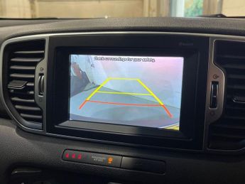 KIA SPORTAGE 1.6 T-GDi GT-Line SUV 5dr Petrol DCT AWD Euro 6 (174 bhp)