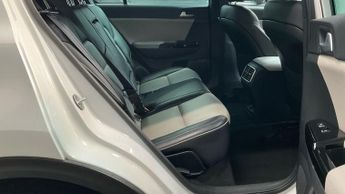 KIA SPORTAGE 1.6 T-GDi GT-Line SUV 5dr Petrol DCT AWD Euro 6 (174 bhp)