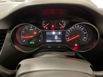 VAUXHALL CROSSLAND X 1.2 Turbo Elite Nav SUV 5dr Petrol Auto Euro 6 (s/s) (130 ps)