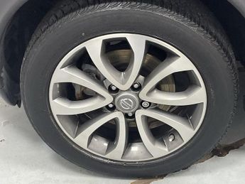 NISSAN JUKE 1.6L TEKNA 5DR AUTO  190 BHP - AA INSPECTED