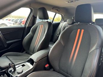 BMW 1 SERIES 2.0 118d Sport Hatchback 5dr Diesel Auto Euro 6 (s/s) (150 ps)