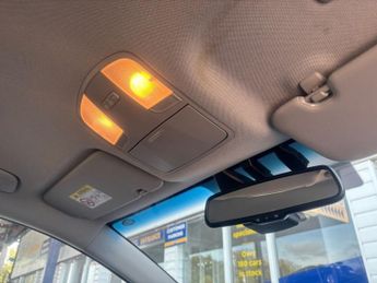 HYUNDAI IONIQ 1.6 h-GDi Premium SE Hatchback 5dr Petrol Hybrid DCT Euro 6 (s/s