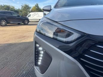 HYUNDAI IONIQ 1.6 h-GDi Premium SE Hatchback 5dr Petrol Hybrid DCT Euro 6 (s/s