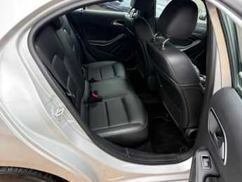 MERCEDES-BENZ A-CLASS 1.5 A180d Sport Hatchback 5dr Diesel 7G-DCT Euro 6 (s/s) (109 ps