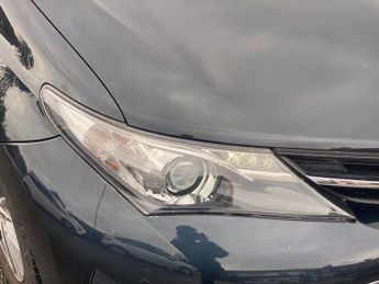 TOYOTA AURIS 1.6 V-Matic Icon Plus Hatchback 5dr Petrol Manual Euro 5 (132 ps