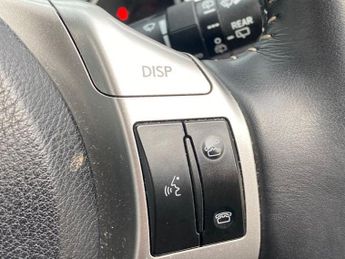 LEXUS CT 1.8 200h Advance Hatchback 5dr Petrol Hybrid CVT Euro 5 (s/s) (1