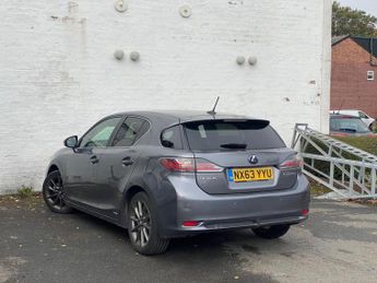 LEXUS CT 1.8 200h Advance Hatchback 5dr Petrol Hybrid CVT Euro 5 (s/s) (1