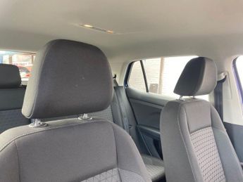 VOLKSWAGEN T-CROSS 1.0 TSI SE SUV 5dr Petrol Manual Euro 6 (s/s) (110 ps)