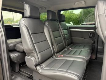 PEUGEOT E- Traveller 75kWh Allure Standard MPV 5dr Electric Auto MWB (8 Seat, 11kW Ch