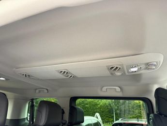 PEUGEOT E- Traveller 75kWh Allure Standard MPV 5dr Electric Auto MWB (8 Seat, 11kW Ch