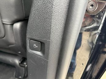 PEUGEOT E- Traveller 75kWh Allure Standard MPV 5dr Electric Auto MWB (8 Seat, 11kW Ch