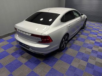 VOLVO S90 2.0 D4 R-Design Saloon 4dr Diesel Auto Euro 6 (s/s) (190 ps)