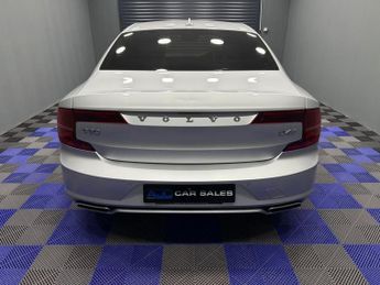 VOLVO S90 2.0 D4 R-Design Saloon 4dr Diesel Auto Euro 6 (s/s) (190 ps)