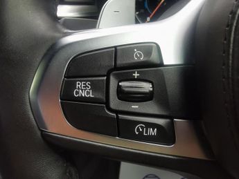 BMW 5 SERIES 2.0 530e 9.2kWh M Sport Saloon 4dr Petrol Plug-in Hybrid Auto Eu