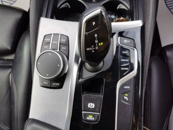 BMW 5 SERIES 2.0 530e 9.2kWh M Sport Saloon 4dr Petrol Plug-in Hybrid Auto Eu