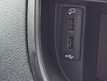 MERCEDES-BENZ VITO 2.0 114 CDI Progressive Panel Van 5dr Diesel G-Tronic RWD L2 Eur