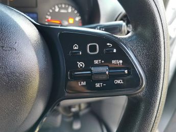 MERCEDES-BENZ SPRINTER 2.1 314 CDI Premium Panel Van 5dr Diesel G-Tronic FWD L2 Euro 6