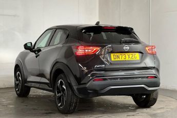NISSAN JUKE 1.0 DIG-T N-Connecta SUV 5dr Petrol DCT Auto Euro 6 (s/s) (114 p