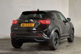 NISSAN JUKE 1.0 DIG-T N-Connecta SUV 5dr Petrol DCT Auto Euro 6 (s/s) (114 p