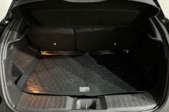 NISSAN JUKE 1.0 DIG-T N-Connecta SUV 5dr Petrol DCT Auto Euro 6 (s/s) (114 p