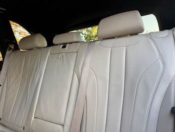 BMW X5 3.0 30d M Sport SUV 5dr Diesel Auto xDrive Euro 6 (s/s) (258 ps)