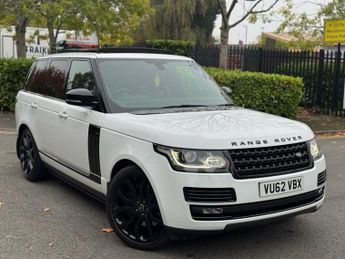 Land Rover Range Rover 4.4 SD V8 Vogue SUV 5dr Diesel Auto 4WD Euro 5 (339 ps)