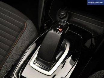 PEUGEOT E-208 50kWh Allure Hatchback 5dr Electric Auto (136 ps)