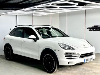 Porsche Cayenne 3.0 TD V6 SUV 5dr Diesel Tiptronic 4WD Euro 5 (s/s) (240 ps)