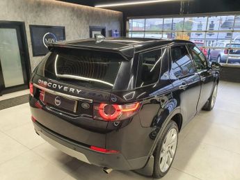 LAND ROVER DISCOVERY SPORT 2.0 TD4 HSE Luxury SUV 5dr Diesel Auto 4WD Euro 6 (s/s) (180 ps)